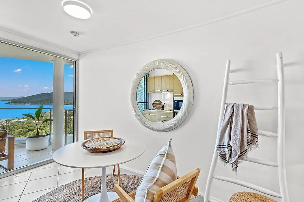 Breezes By The Sea Apartment Airlie Beach Australia